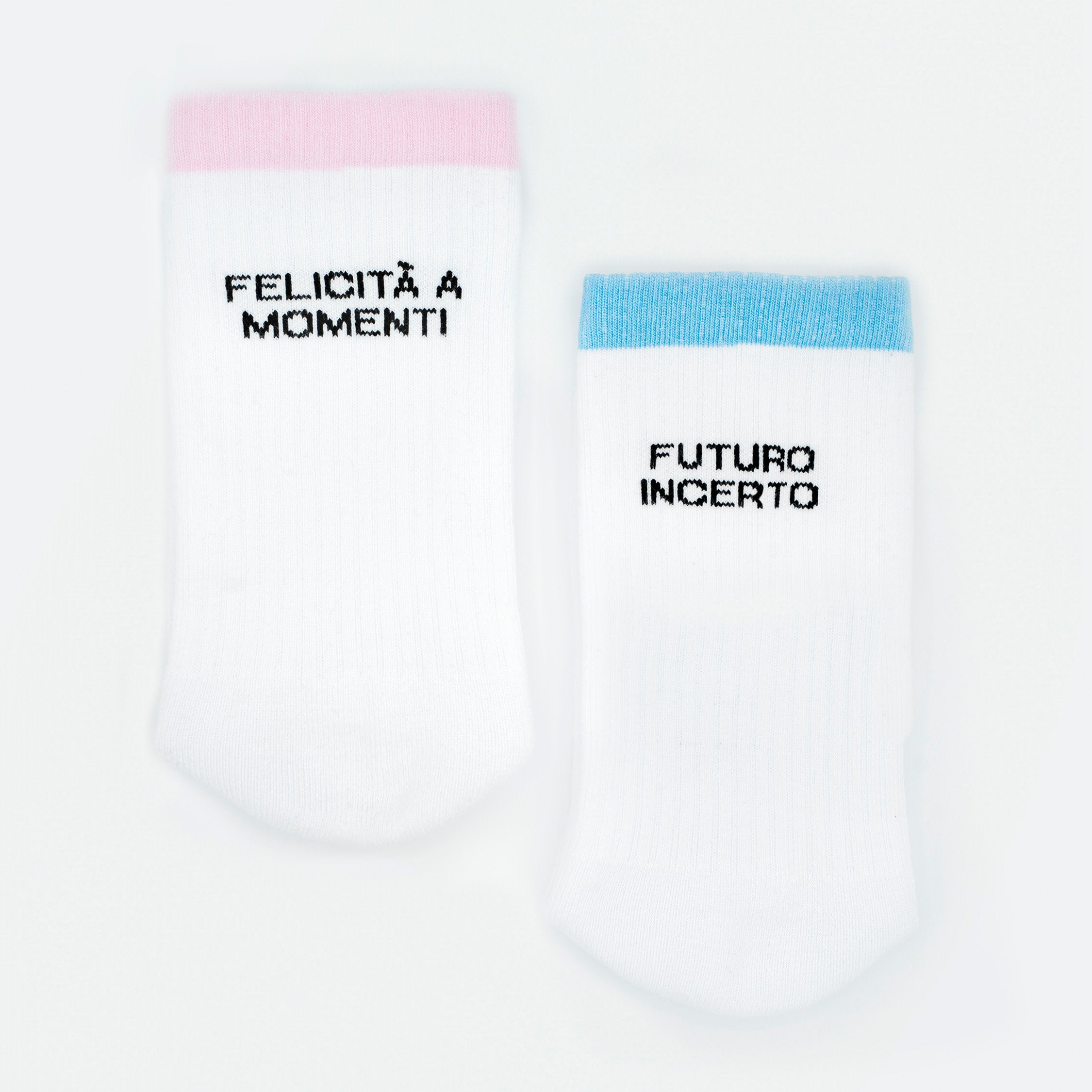 Calzini - Felicità a Momenti, Futuro Incerto
