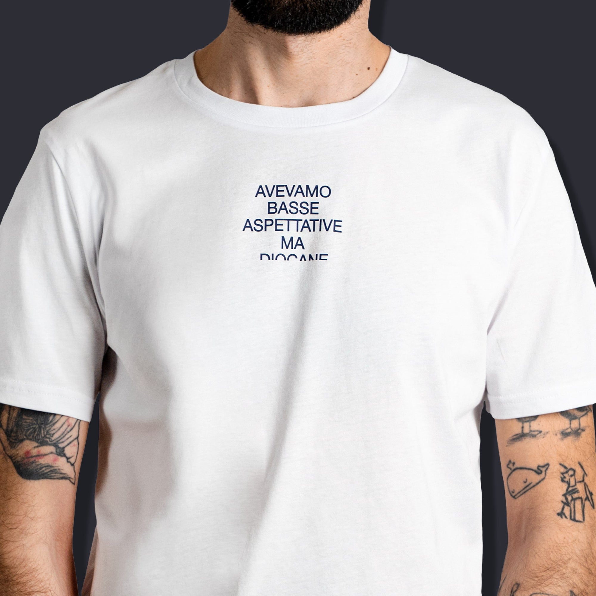 Maglietta Avevamo basse aspettative ma - Minimal