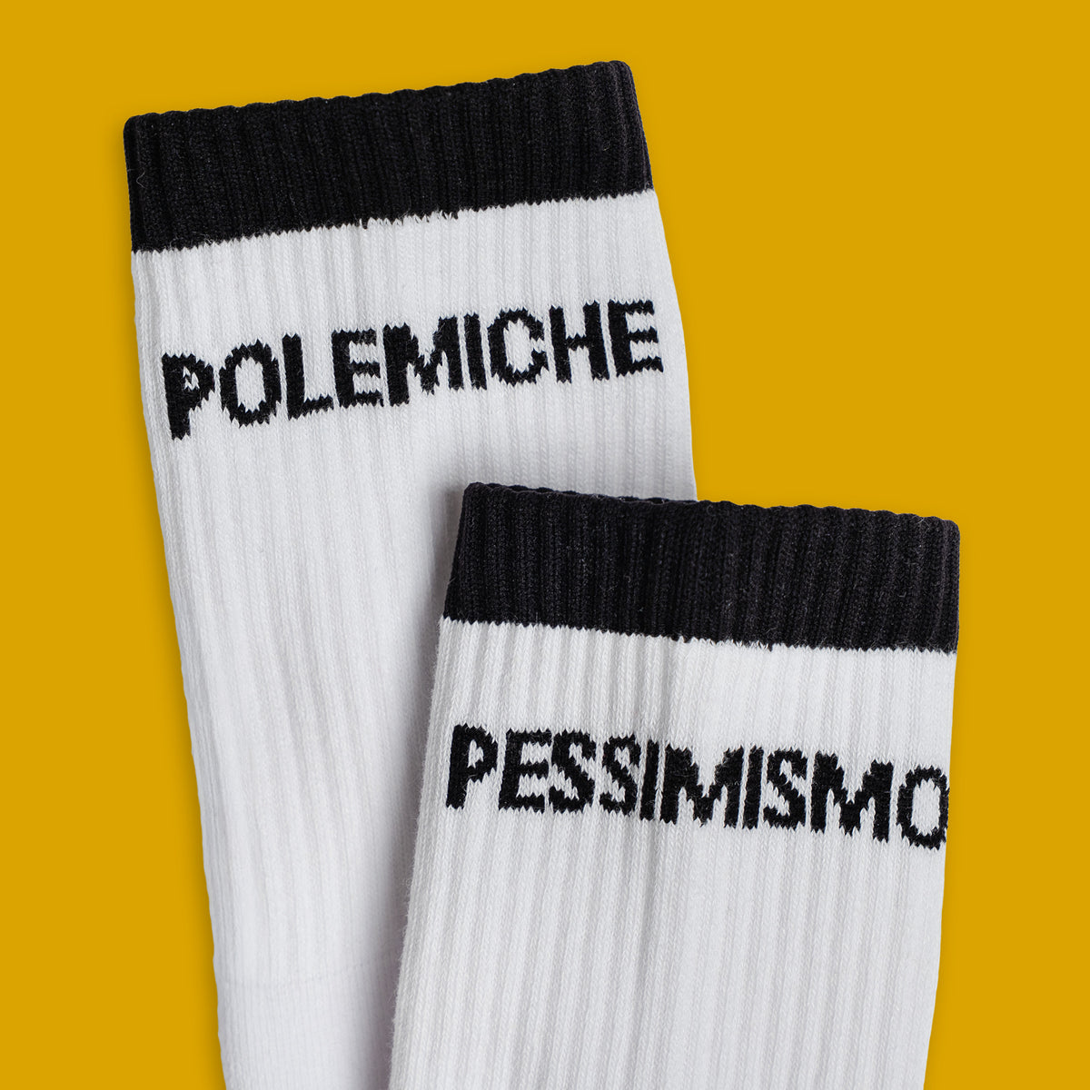 Calzini - Polemiche e pessimismo