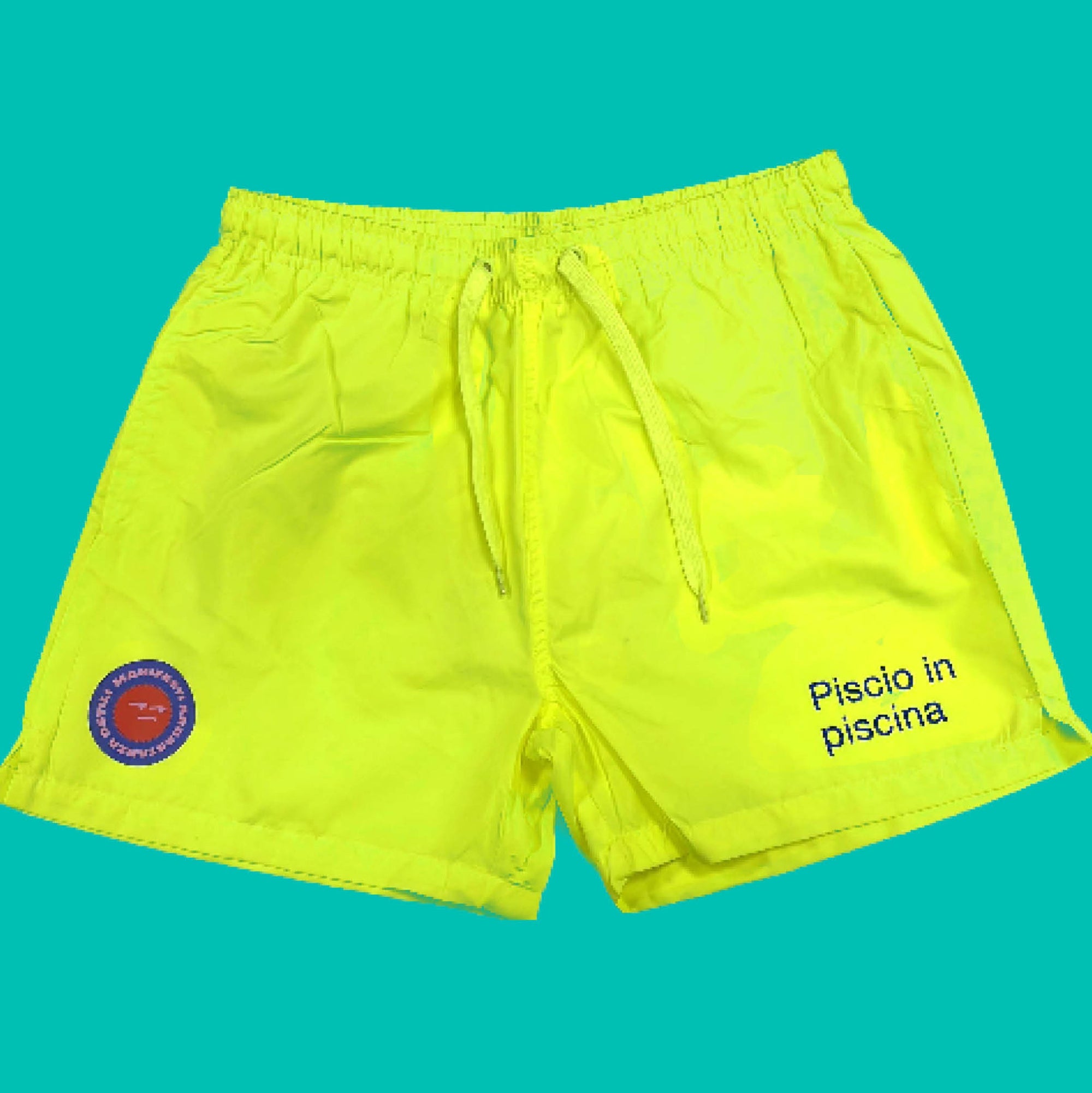 Costume Piscio in piscina